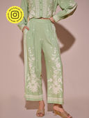 Green color option, Currently selected