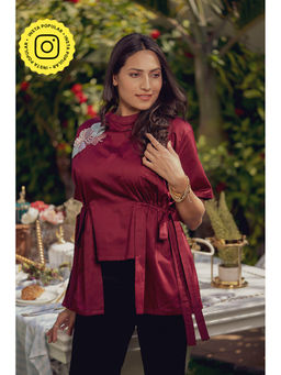 Label Swish - Maroon Hibiscus Tie Up Top