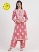 Peach color option, Sold out, Currently selected