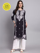 Black color option, Currently selected