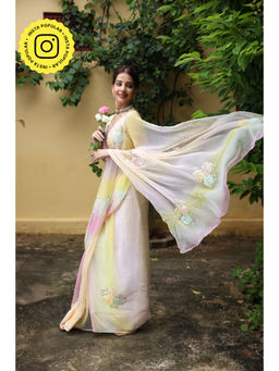 THREADS and BLOCKS - Candyfloss Rose Cluster Saree with Unstitched Blouse