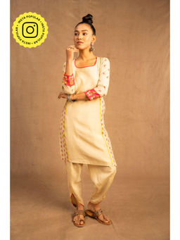 UDD DESIGN - Padma Ivory Kurta with Dhoti Pant (Set of 2)