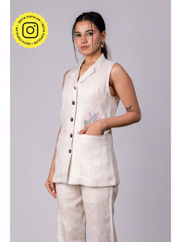 Zebein - Ruth Linen Sleeveless Blazer With Welt Pockets - Ivory