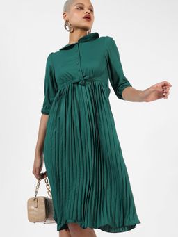 PINACOLADA - Women Solid Emerald Green Regular Fit Dress