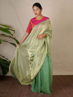 Chidiyaa - Green Eknoor Ishya Handwoven Linen Zari Saree without Blouse