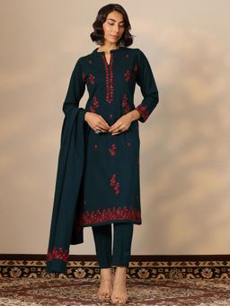 Libas - Embroidered wool Straight Kurta with Pant and Dupatta for Women