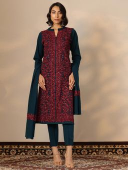 Libas - Embroidered wool Straight Kurta with Pant and Dupatta for Women