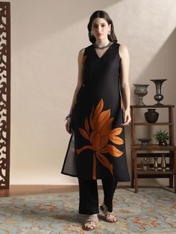 Globus - Women Black V-Neck Sleeveless Floral Print Straight Kurta with Pant Set