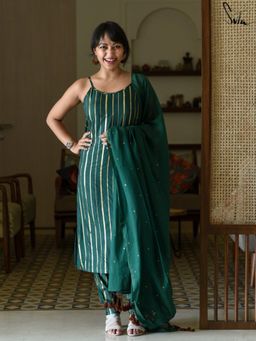 Suta - Green Pure Cotton Kurta with Pant and Dupatta