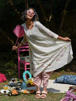 Suta - White and Pink Pure cotton Kurta with Pant