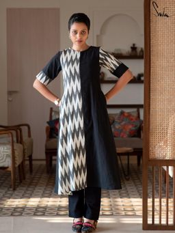 Suta - Black Pure cotton Kurta with Pant