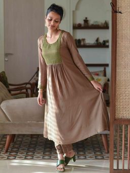 Suta - Brown Modal Viscose Kurta with Pant