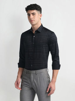 Arrow - Black Pure Cotton Manhattan Slim Fit Shirt