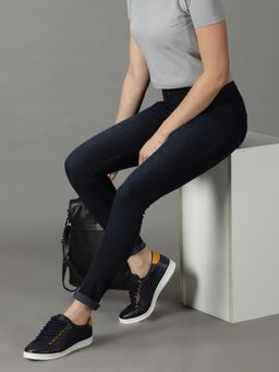 SHOWOFFFF - Women's Stretchable Clean Look Navy Blue Slim Fit Jeans