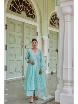 CHARU MAKKAR - Ivy Blue Three Fourth Sleeves Chanderi Kurta With Pant And Dupatta
