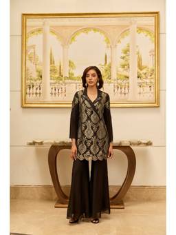 Dareiss - Black Regalia Top with Sharara