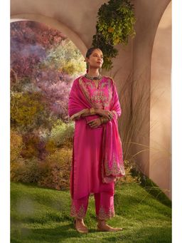 CHARU MAKKAR - Zoha Hot Pink Three Fourth Sleeves Organza Kurta With Pant And Dupatta