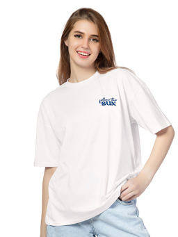 Juliet - Women White Sun-Seeker Style Oversized T-Shirt