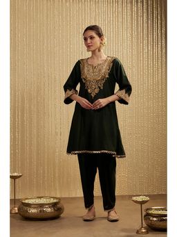 MEHAK MURPANA - Dark Green Silk Chanderi Short Kurta Pants Set