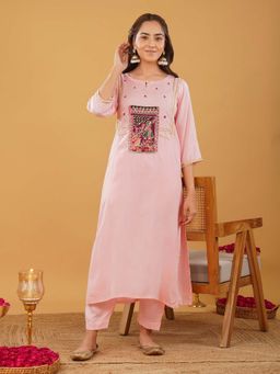 Zuri - Women Pink Silk Blend Raja Rani Kurta with Pant