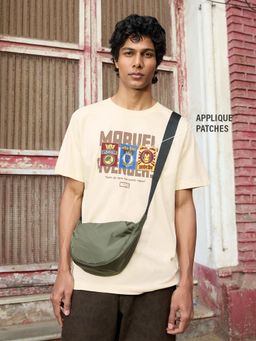 The Souled Store - Official Marvel: Avengers Men Relaxed Fit T-shirt