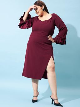 AAREIN - Plus Size Bell Sleeve Sheath Midi Dress - Maroon