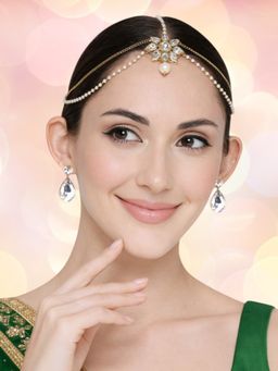 OOMPH - Gold Tone Kundan Sheeshphool Matha Patti with Drop Earrings