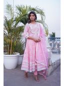 Pink color option, Sold out, Currently selected