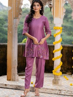HOUSE OF JAMOTI - Dusira Mauve Co-Ord Set