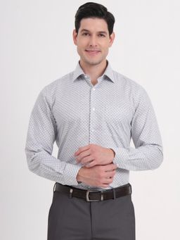 JadeBlue - Men Beige Pure Cotton Printed Regular Fit Formal Shirt