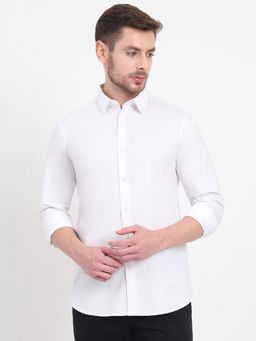 JadeBlue - Men White Cotton Solid Slim Fit Casual Shirt