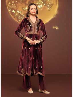 Lakshita - Women's Maroon Embroidered Kurta with Pant (Set of 2)