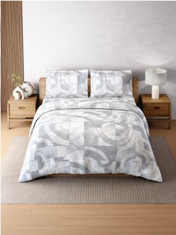 SPACES - Zera Hygro 233TC Percale Weave Geometric Bedsheet & Quilt With 2 Pillow Covers Grey Double