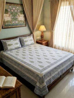 Design Gaatha - Grey Yellow Paisley Block Printed Cotton Bedsheet With 2 Pillow Covers King