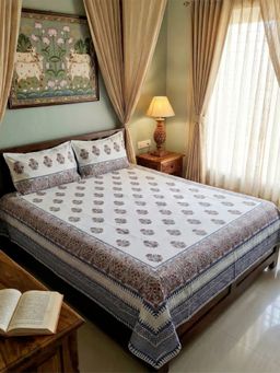 Design Gaatha - Paisley Floral Stripe Block Printed Cotton Bedsheet With 2 Pillow Covers Queen