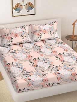 FABINALIV - Peach Floral 300TC Cotton Blend Fitted Bedsheet With 2 Pillow Covers King