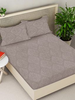 FABINALIV - Brown Ethnic 300TC Cotton Blend Fitted Embossed Bedsheet With 2 Pillow Covers King