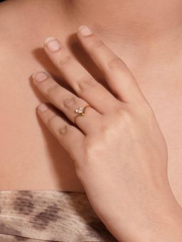 Niscka - White Dainty Daily Wear AD Ring - (6)