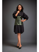 Green color option, Sold out, Currently selected