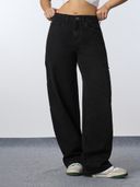 Black color option, Sold out, Currently selected