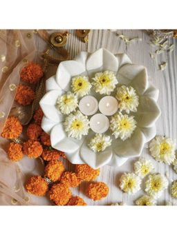 Ritualistic - White Lotus Flower Marble Urli