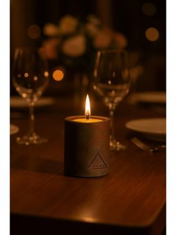 Acad Home - Brown Steady Flow - Scented Candle