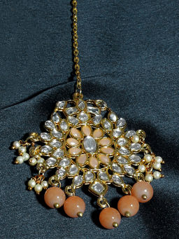 Karatcart - Traditional Gold Plated Peach Beads Kundan Maang Tikka