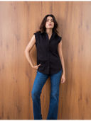 Black color option, Currently selected