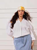 White color option, Sold out, Currently selected