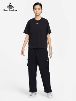 Nike - Sportswear Essential WOMEN T-Shirt
