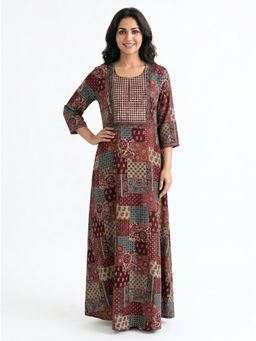 SANAA - Women Printed Viscose Night Dress