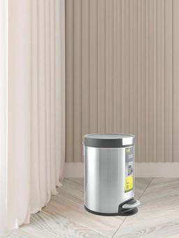 At Home by Nilkamal - Pedal Dustbin - 5 Litre (Silver)