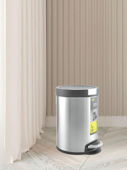 At Home by Nilkamal - Pedal Dustbin - 8 Litre (Silver)
