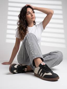 DENILL - Black Casual Sneakers with Red Logo and Brown Sole